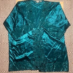 Green Victoria’s Secret Gold Label Robe Elegant Lounge Soft One Size Vintage